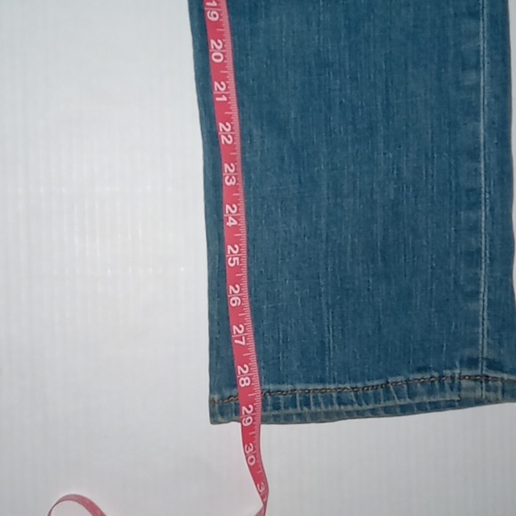 Levi Strauss & Co. 514 Jeans. Mens. Size 36 Waist 30 Length. Blue Denim color. - Picture 5 of 9